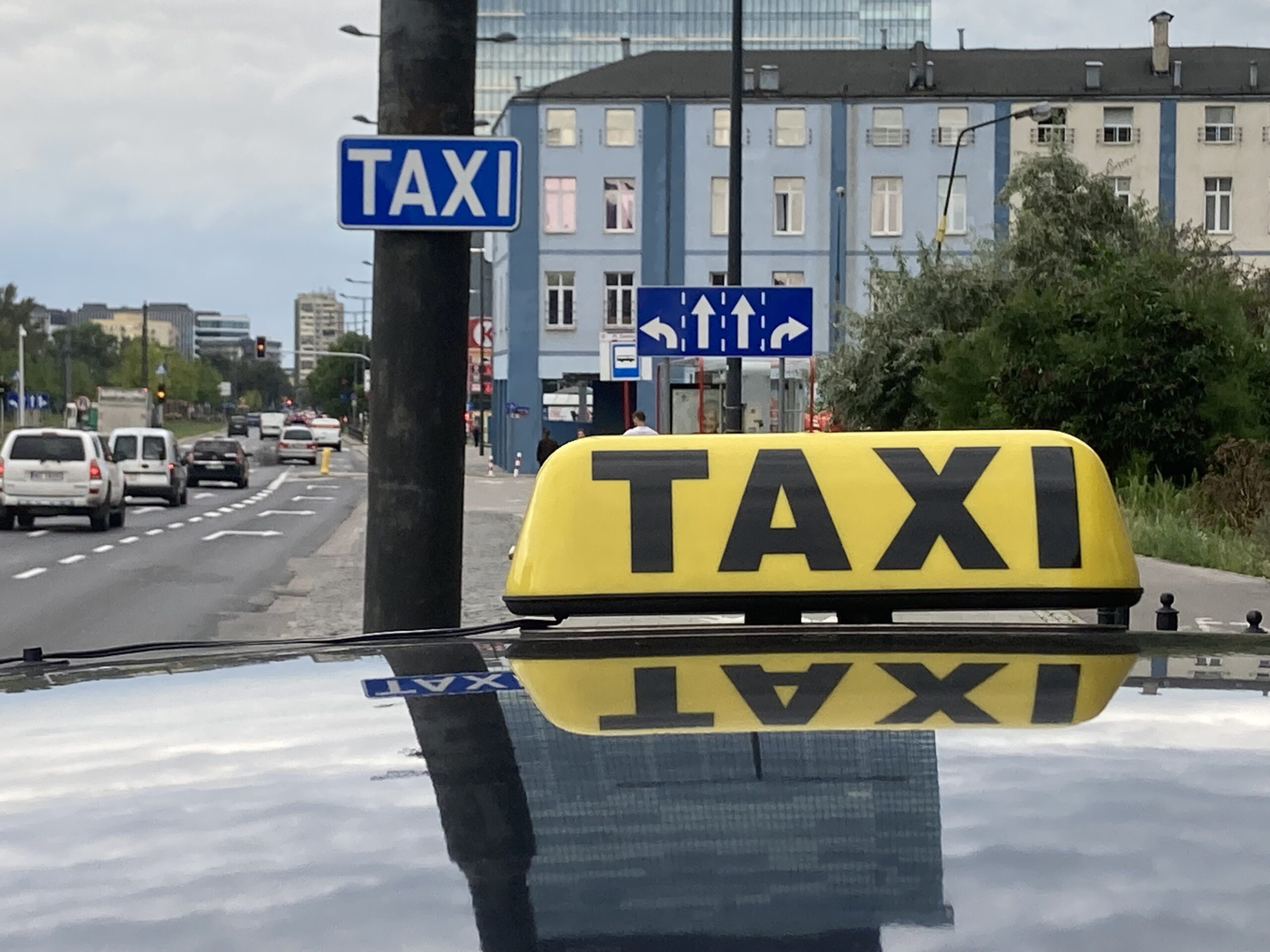 Znajdź Taxi